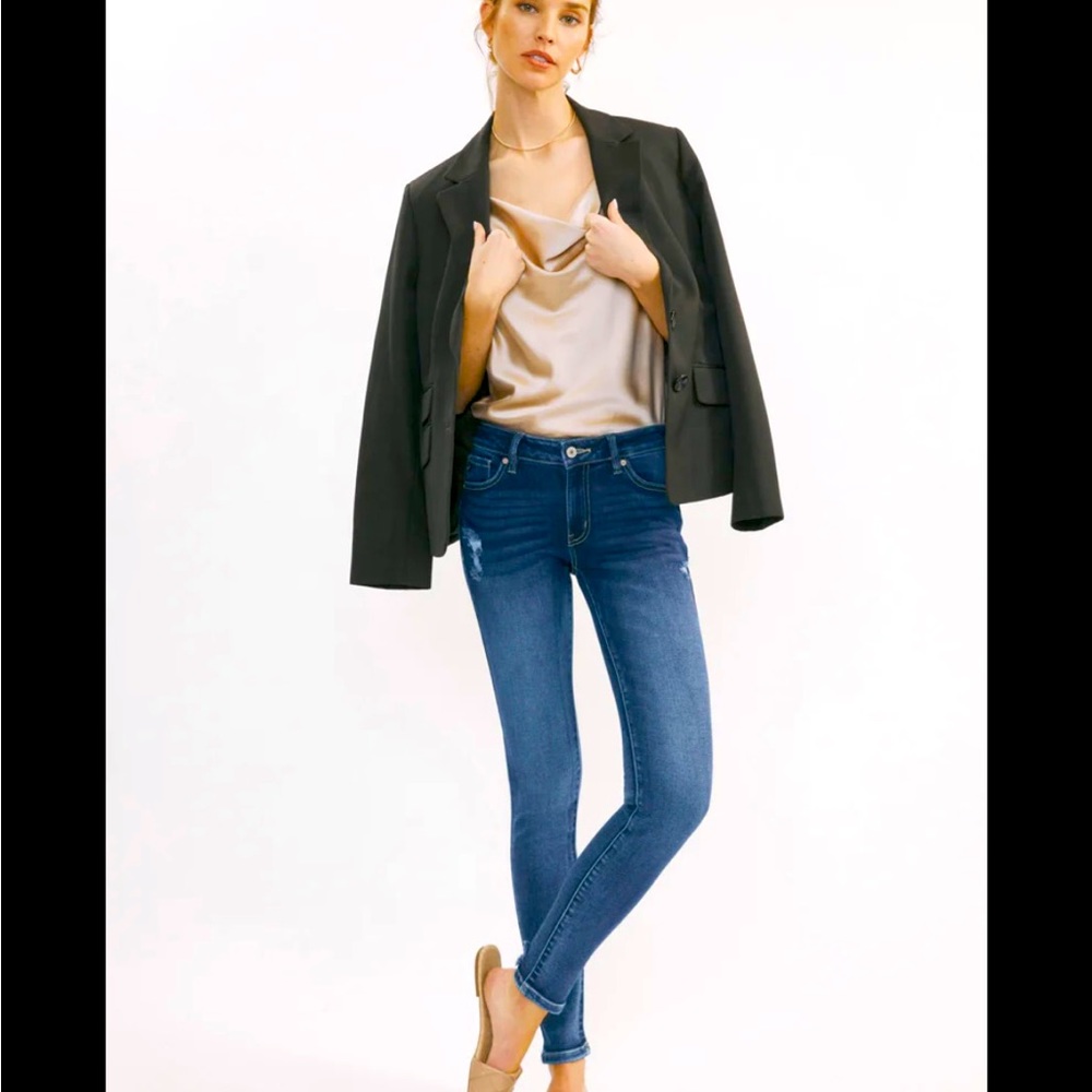 KanCan Thea Mid Rise super skinny jeans